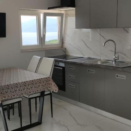 קוסטרנה Apartments Inbox מראה חיצוני תמונה