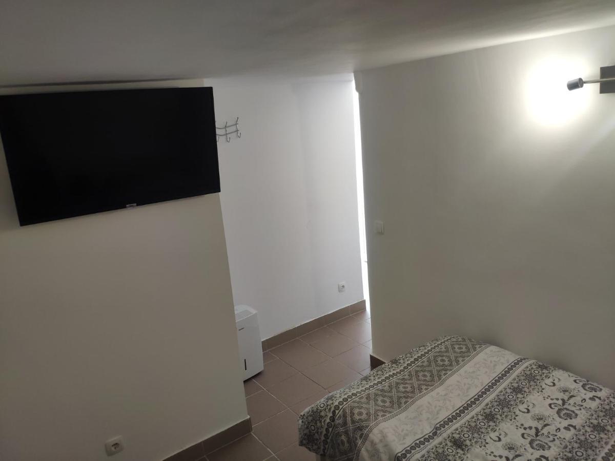 קוסטרנה Apartments Inbox מראה חיצוני תמונה