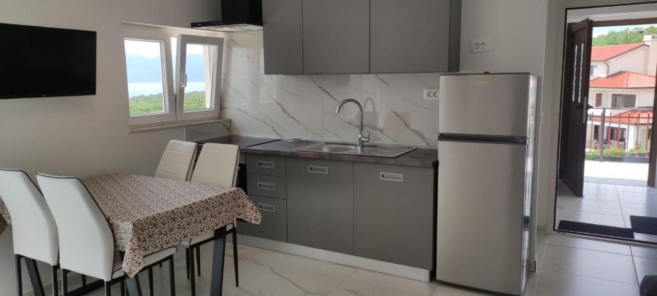 קוסטרנה Apartments Inbox מראה חיצוני תמונה