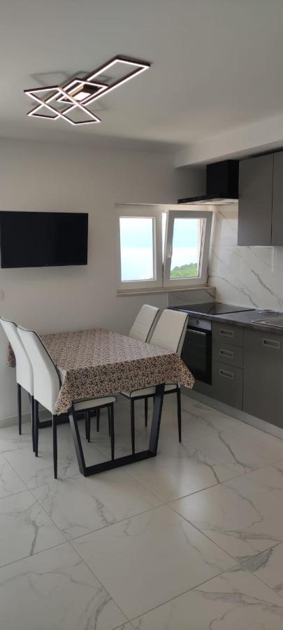 קוסטרנה Apartments Inbox מראה חיצוני תמונה